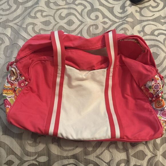 Vera Bradley Monogrammed Duffle Bag TFA - Picture 4 of 5